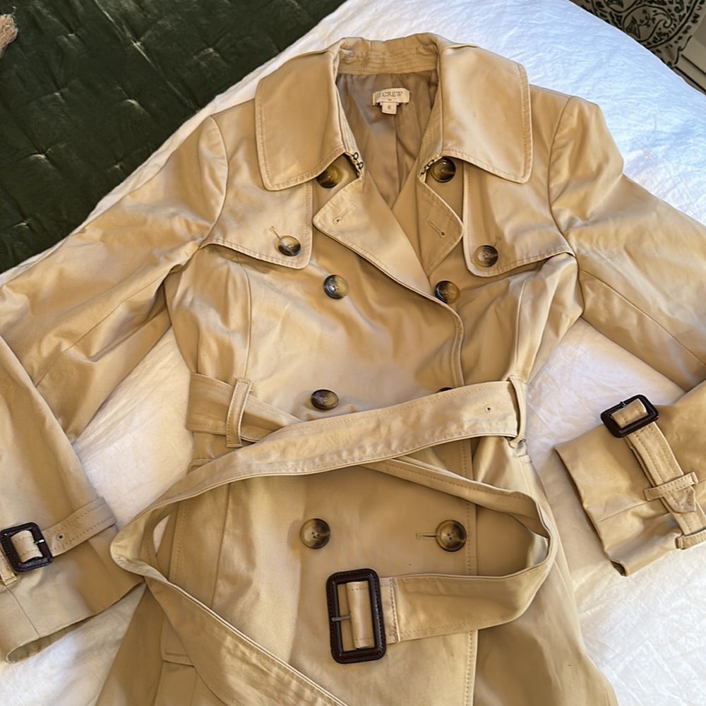 J. Crew Trench Coat Size 6 Great Condition